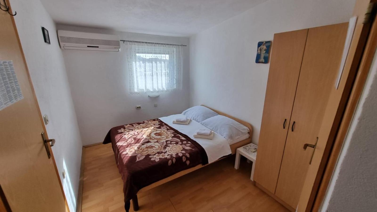 Ana Stjepan Nikolic - Pilgrim'S 2Nd Home Medjugorje Exterior photo
